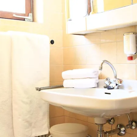 #hostflachau1 * 弗拉绍